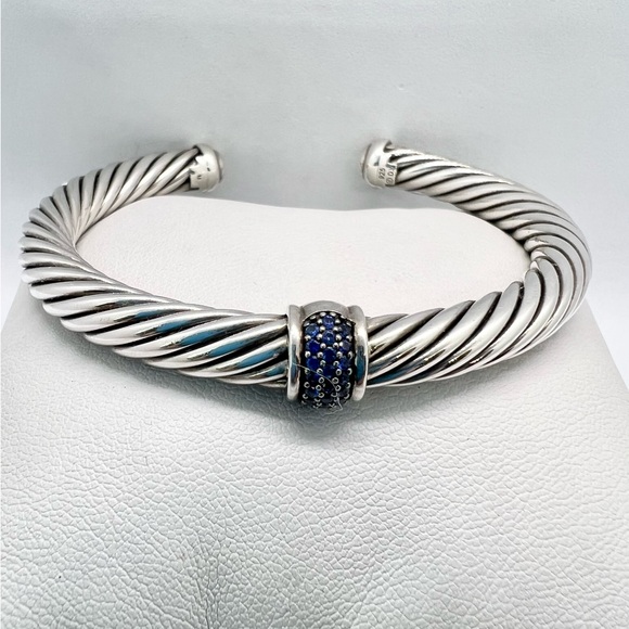 David Yurman Sterling Silver and Pave Blue Sapphire Station Bracelet - Picture 9 of 13